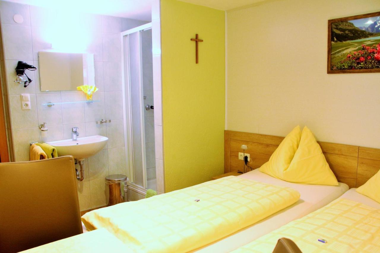 Haus Waldheim Hotel Sankt Leonhard im Pitztal Eksteriør billede
