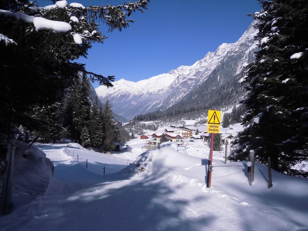 Haus Waldheim Hotel Sankt Leonhard im Pitztal Eksteriør billede