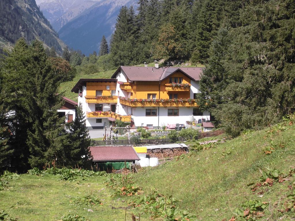 Haus Waldheim Hotel Sankt Leonhard im Pitztal Eksteriør billede